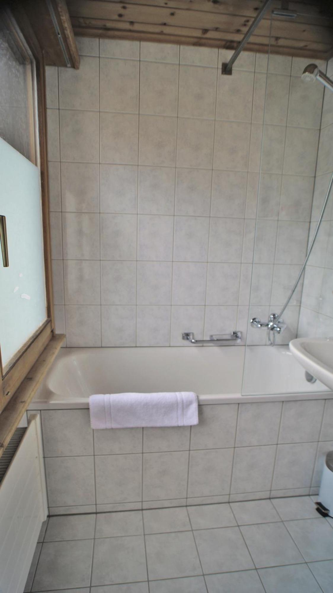 Hotel Wynegg Klosters-Serneus Quarto foto